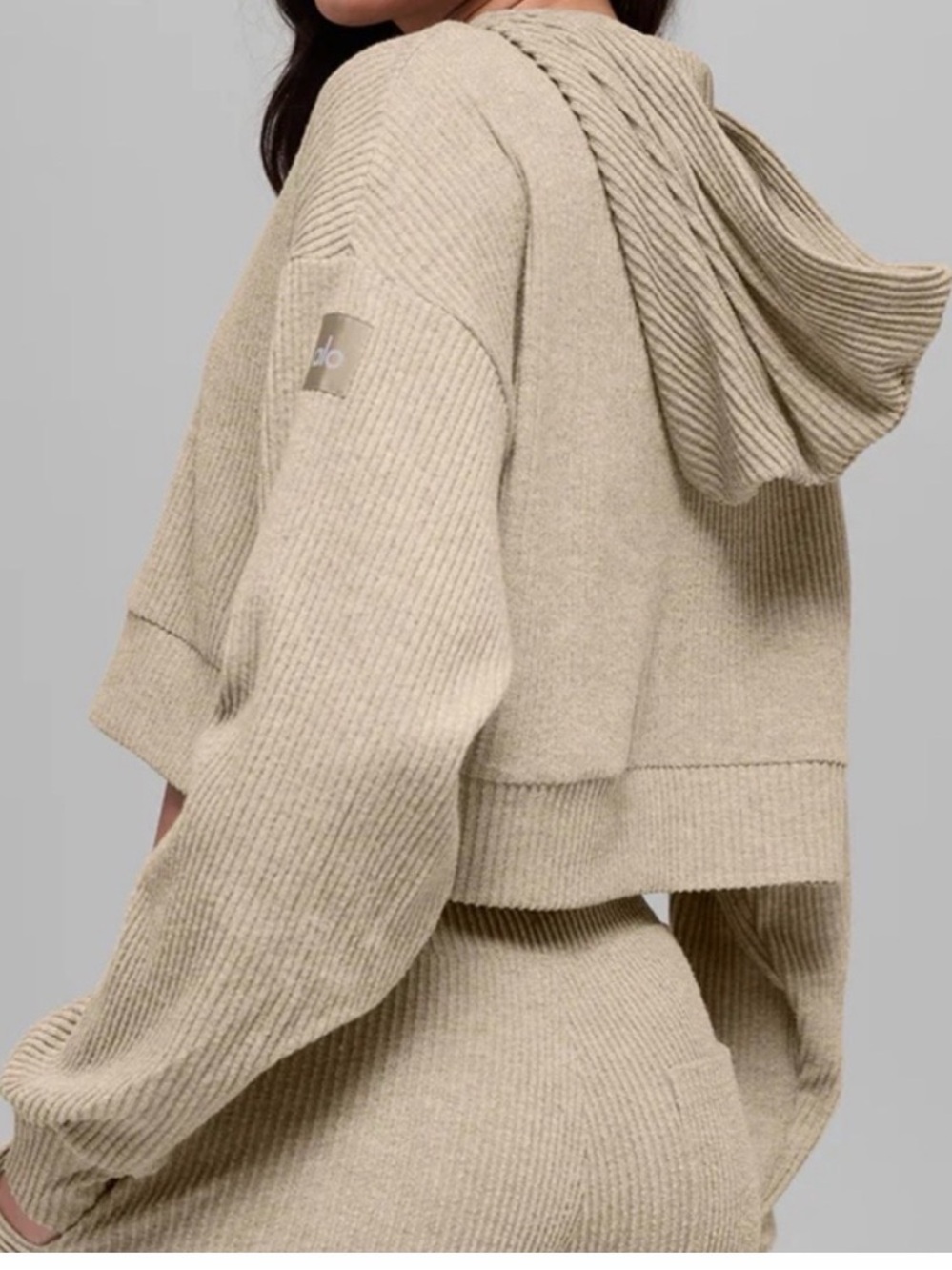 ALO Cropped Hoodie Heather Gravel Small